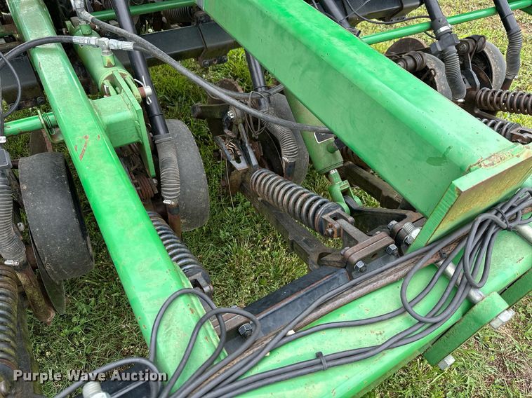 image for item MB9687 John Deere 1590  grain drill