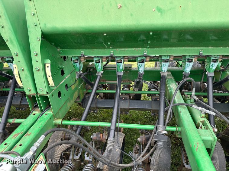 image for item MB9687 John Deere 1590  grain drill