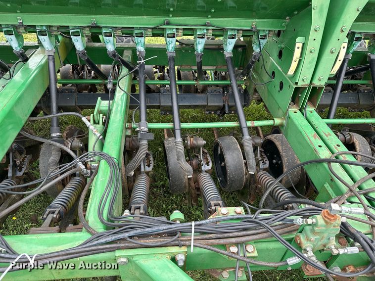 image for item MB9687 John Deere 1590  grain drill