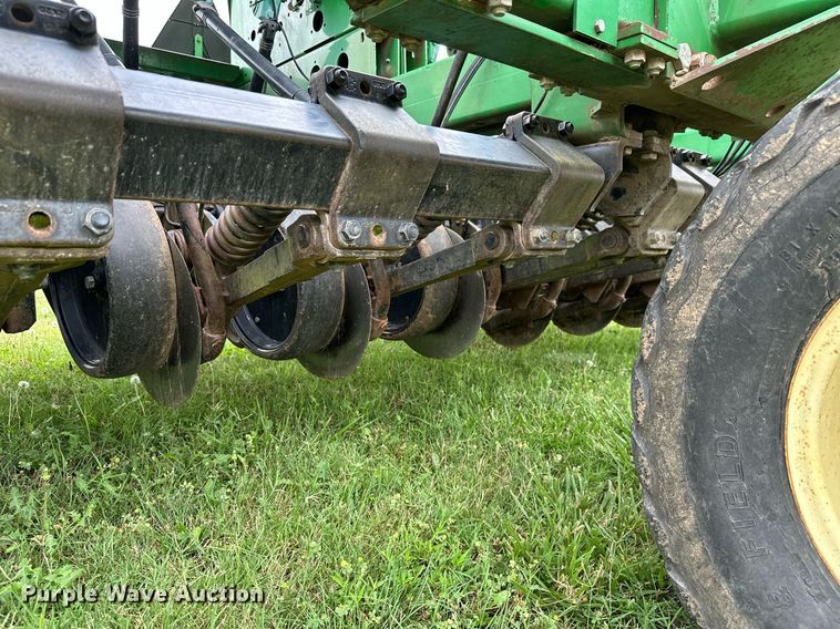image for item MB9687 John Deere 1590  grain drill