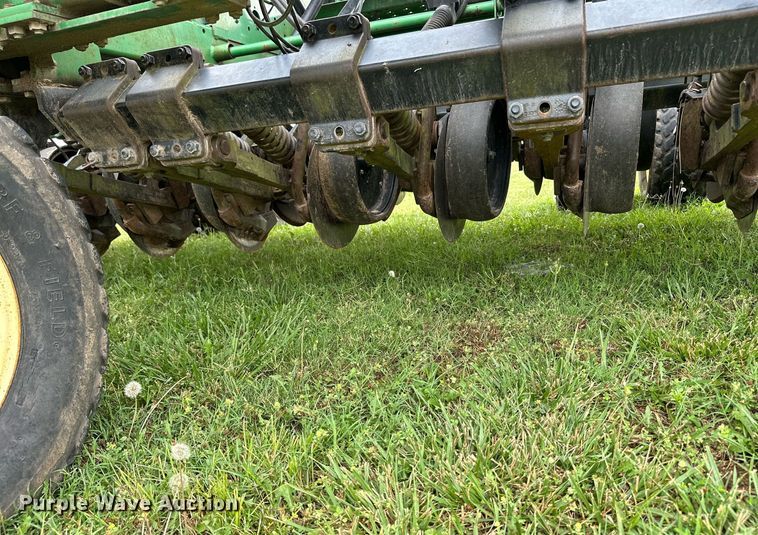 image for item MB9687 John Deere 1590  grain drill