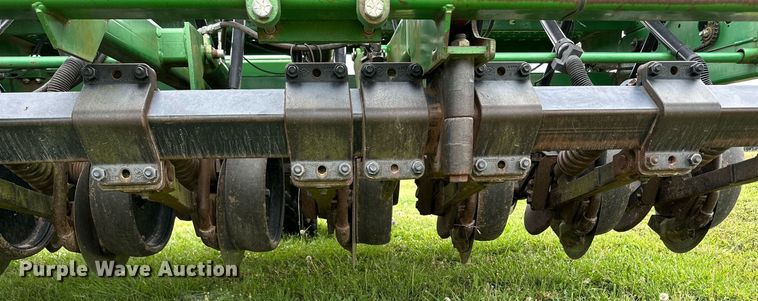 image for item MB9687 John Deere 1590  grain drill