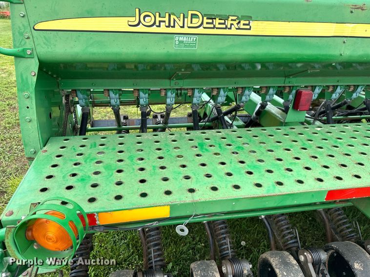 image for item MB9687 John Deere 1590  grain drill