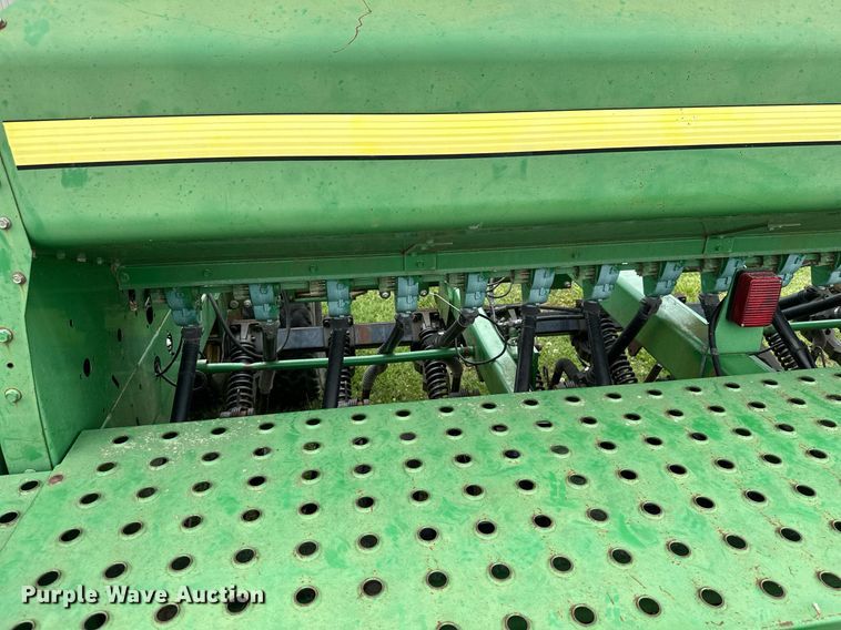 image for item MB9687 John Deere 1590  grain drill