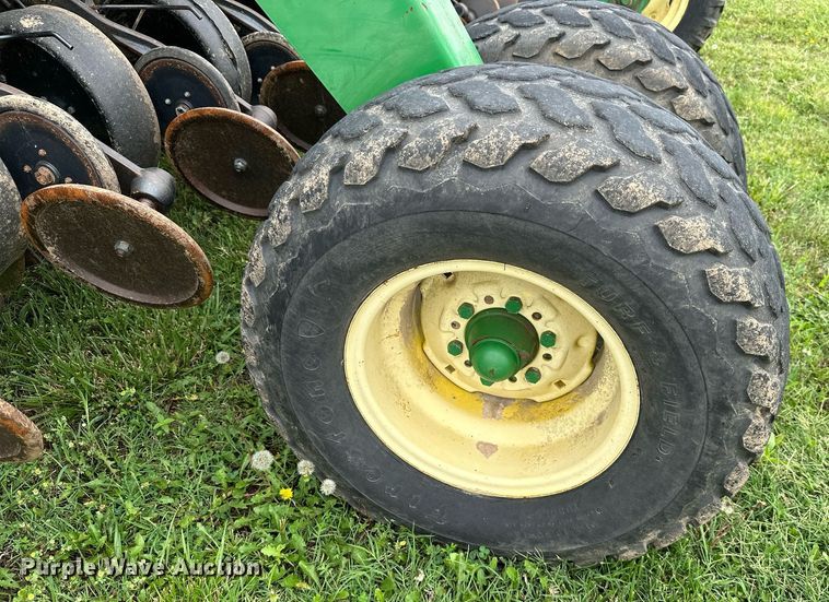 image for item MB9687 John Deere 1590  grain drill