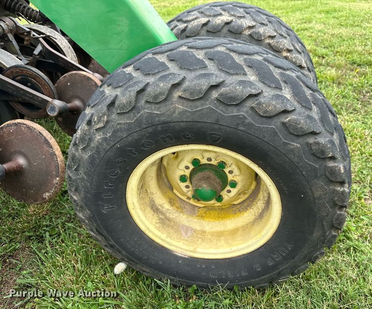 image for item MB9687 John Deere 1590  grain drill