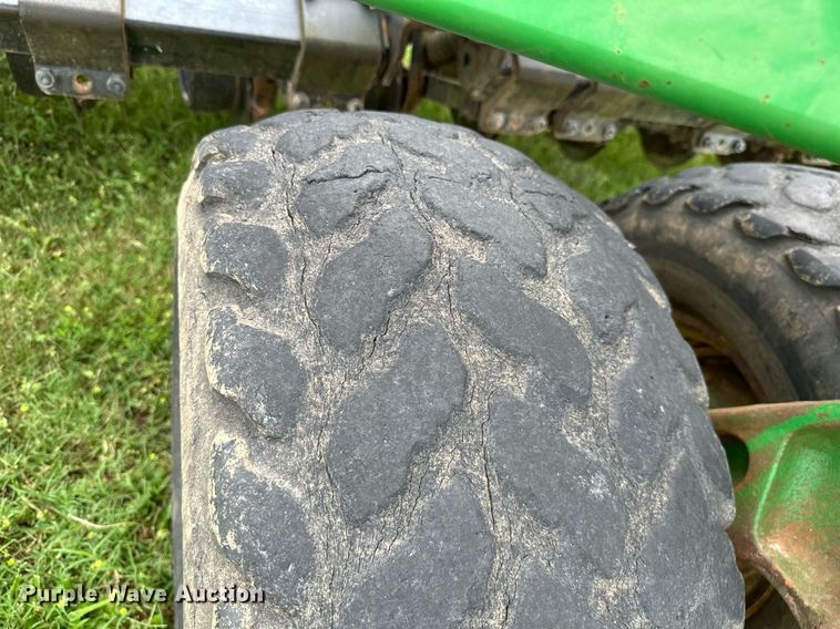 image for item MB9687 John Deere 1590  grain drill