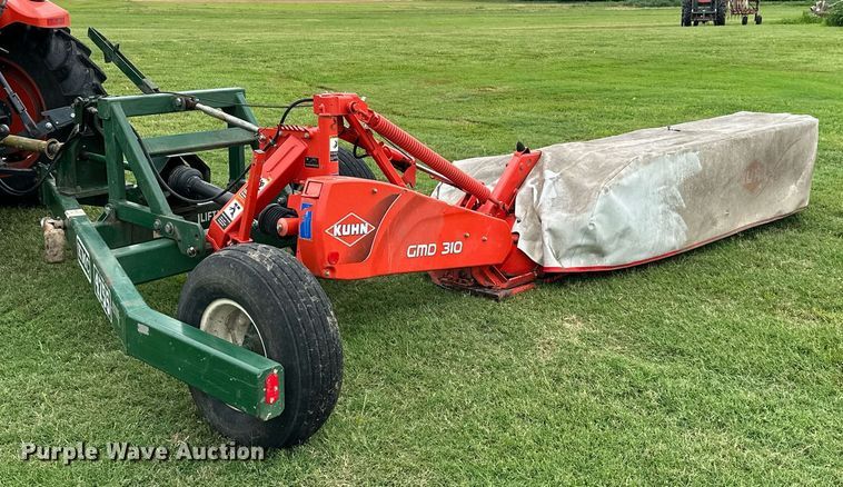 image for item MB9688 Kuhn GMD 310  disc mower