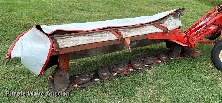 image for item MB9688 Kuhn GMD 310  disc mower