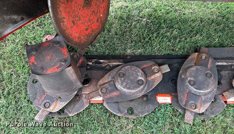 image for item MB9688 Kuhn GMD 310  disc mower