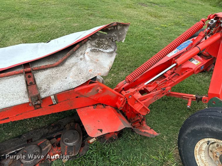 image for item MB9688 Kuhn GMD 310  disc mower