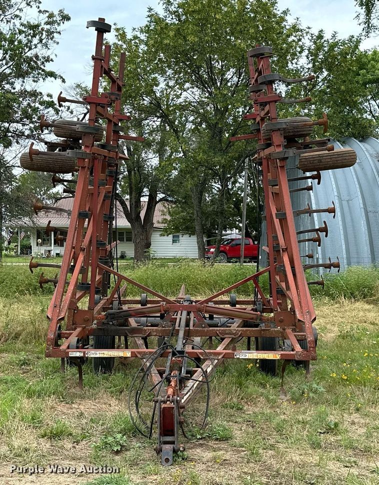 image for item MB9689 Kent Series V  field cultivator