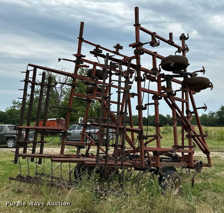 image for item MB9689 Kent Series V  field cultivator