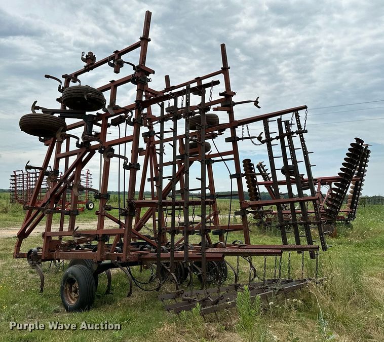 image for item MB9689 Kent Series V  field cultivator