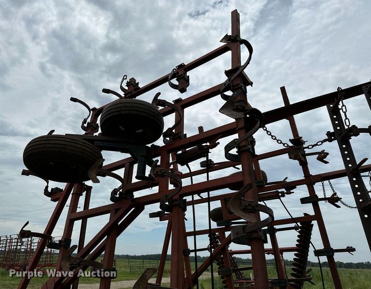 image for item MB9689 Kent Series V  field cultivator