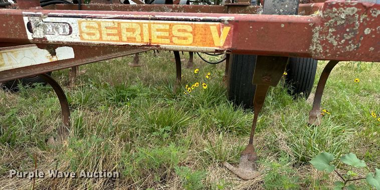 image for item MB9689 Kent Series V  field cultivator