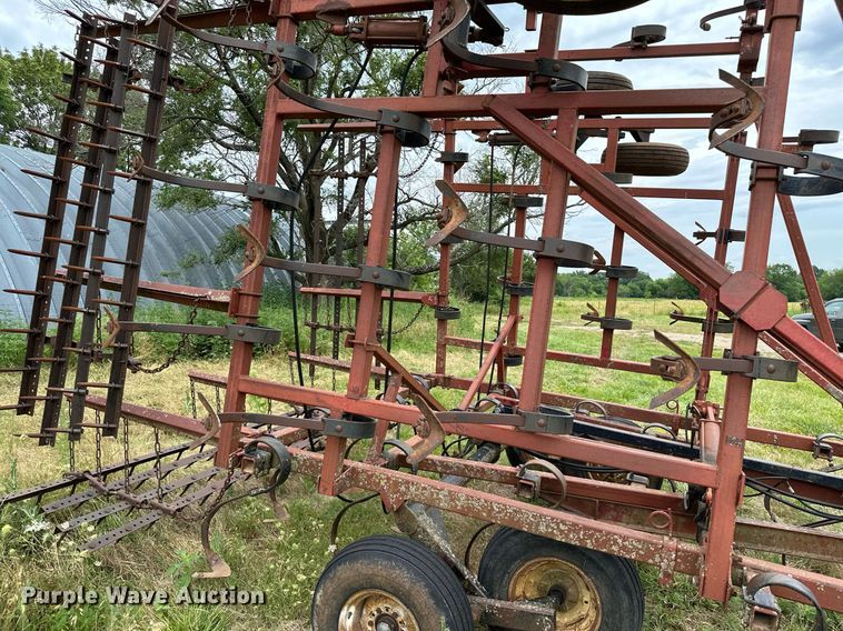 image for item MB9689 Kent Series V  field cultivator