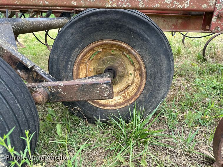 image for item MB9689 Kent Series V  field cultivator