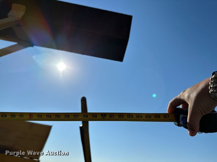 image for item MB9701 1999 Vermeer Top Gun  bale processor