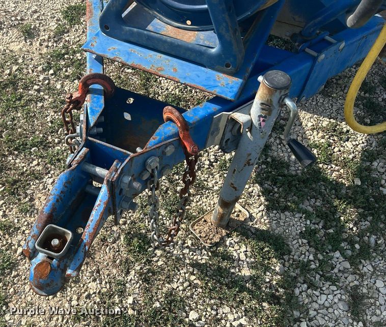 image for item MC9993 Broyhill B912  turf sprayer