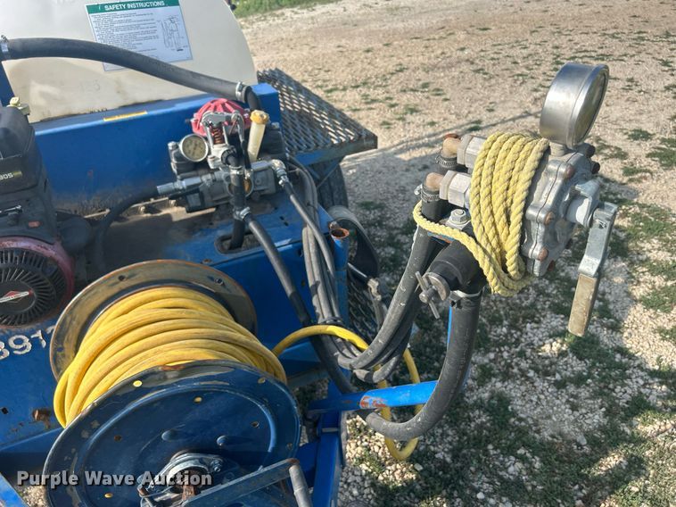 image for item MC9993 Broyhill B912  turf sprayer