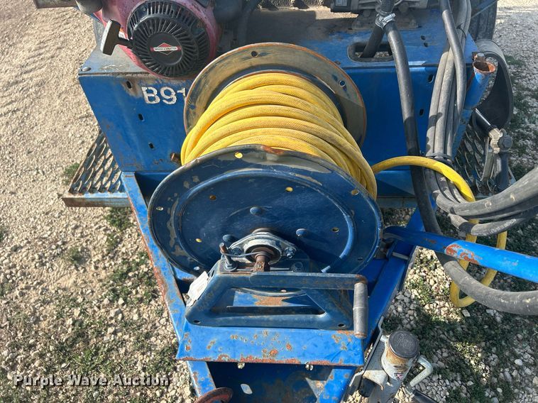 image for item MC9993 Broyhill B912  turf sprayer