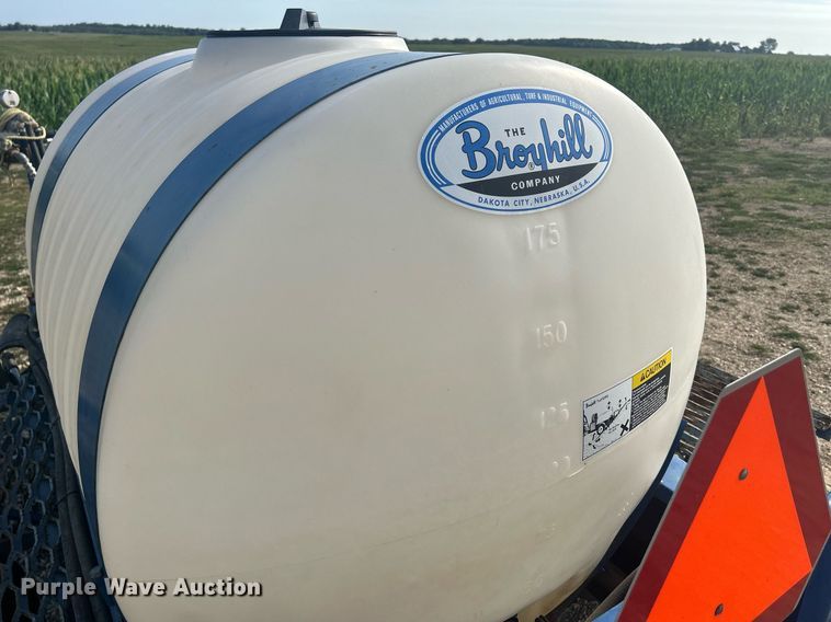 image for item MC9993 Broyhill B912  turf sprayer