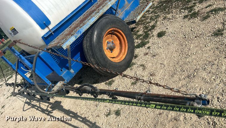 image for item MC9993 Broyhill B912  turf sprayer