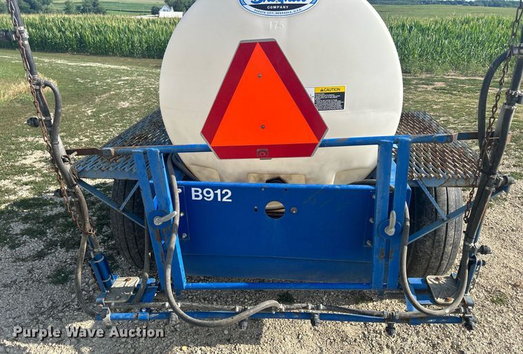 image for item MC9993 Broyhill B912  turf sprayer