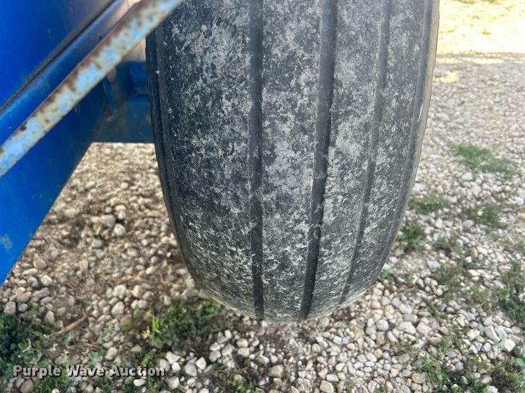 image for item MC9993 Broyhill B912  turf sprayer