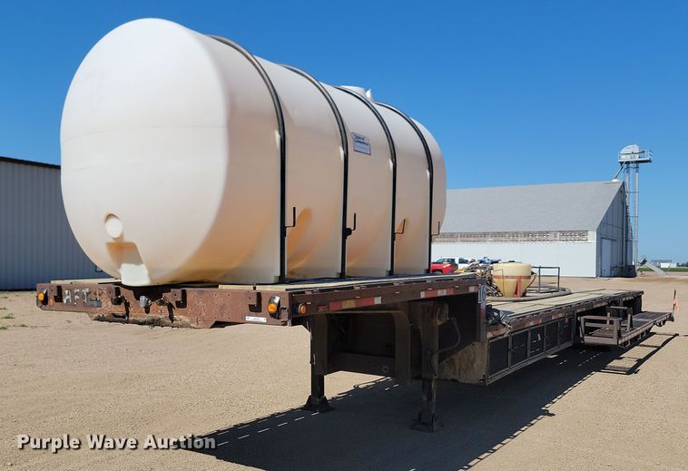 image for item ML9475 1988 Fontaine  drop deck equipment trailer