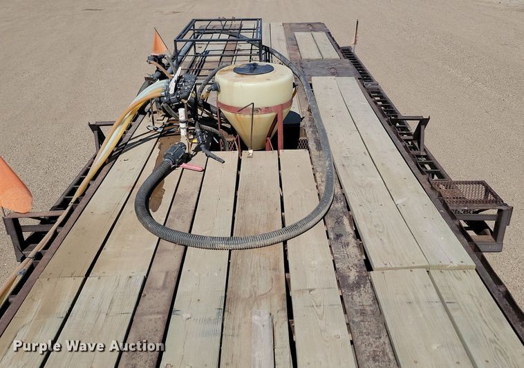 image for item ML9475 1988 Fontaine  drop deck equipment trailer