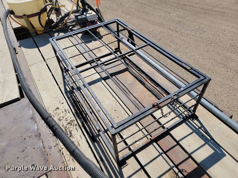 image for item ML9475 1988 Fontaine  drop deck equipment trailer