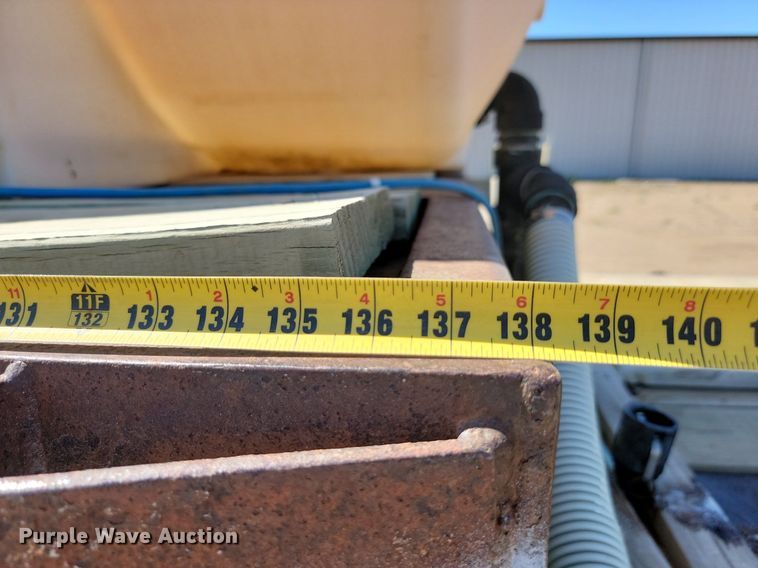 image for item ML9475 1988 Fontaine  drop deck equipment trailer