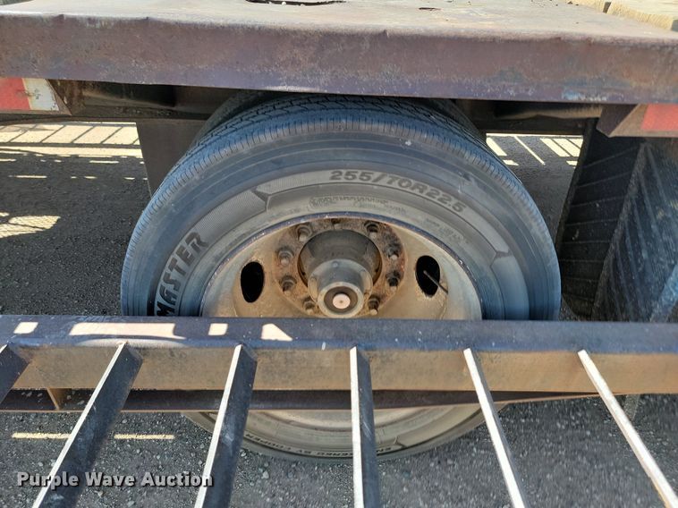 image for item ML9475 1988 Fontaine  drop deck equipment trailer