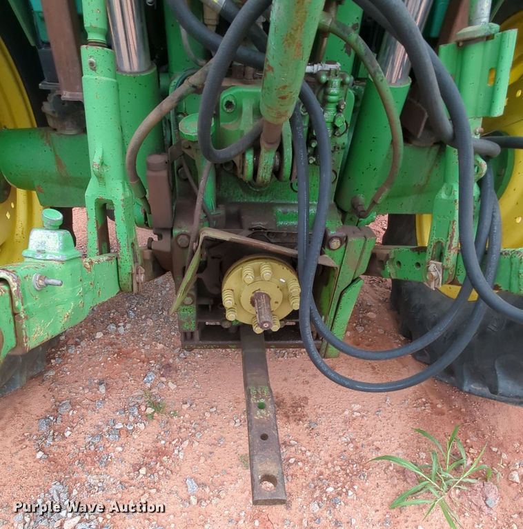 image for item MY9479 John Deere 6220  MFWD tractor