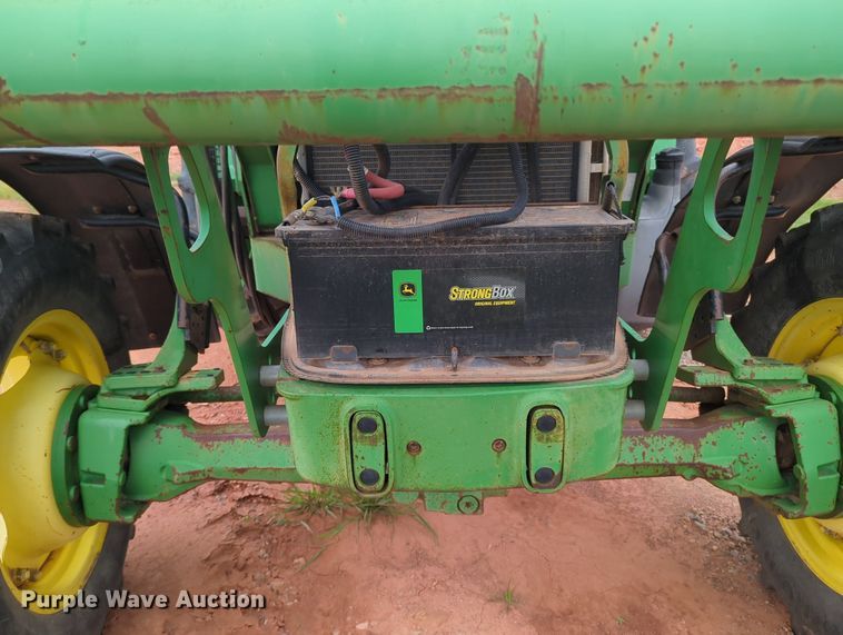 image for item MY9479 John Deere 6220  MFWD tractor