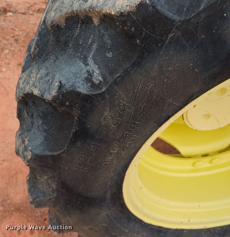 image for item MY9479 John Deere 6220  MFWD tractor