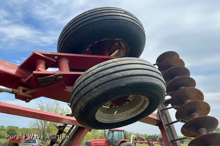 image for item MY9782 Case IH 496  tandem disk