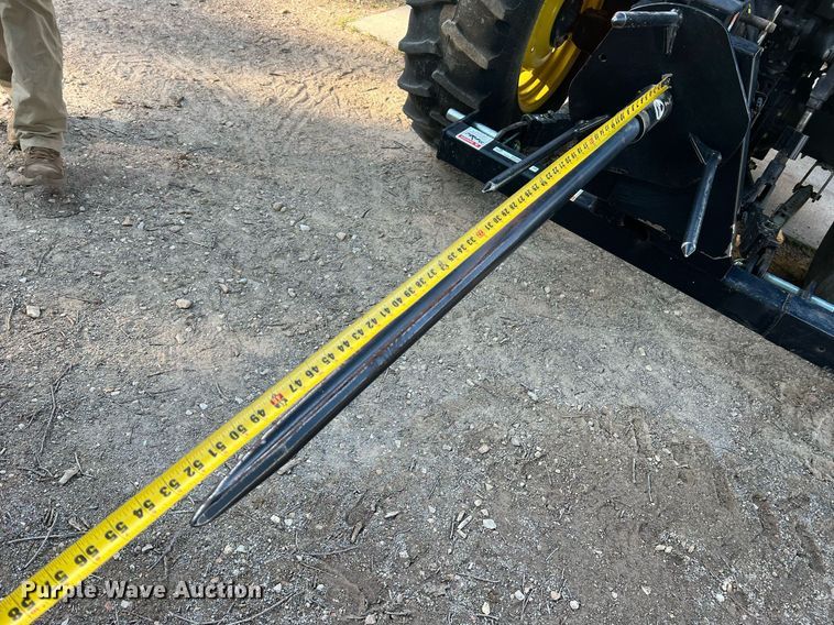 image for item NA9028 Work Saver FSO-906  bale unroller