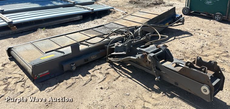 image for item NM9307 AGCO  hay merger