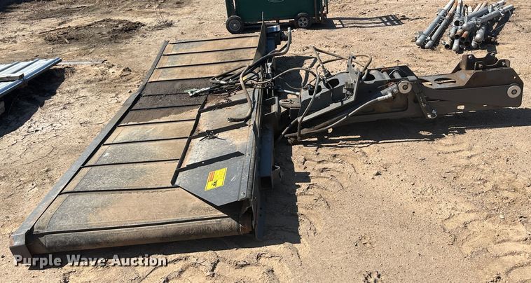 image for item NM9307 AGCO  hay merger