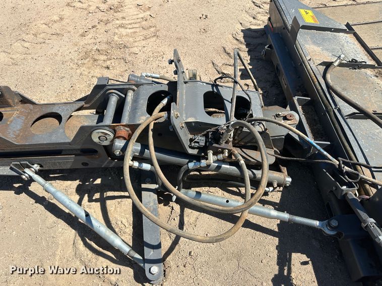 image for item NM9307 AGCO  hay merger