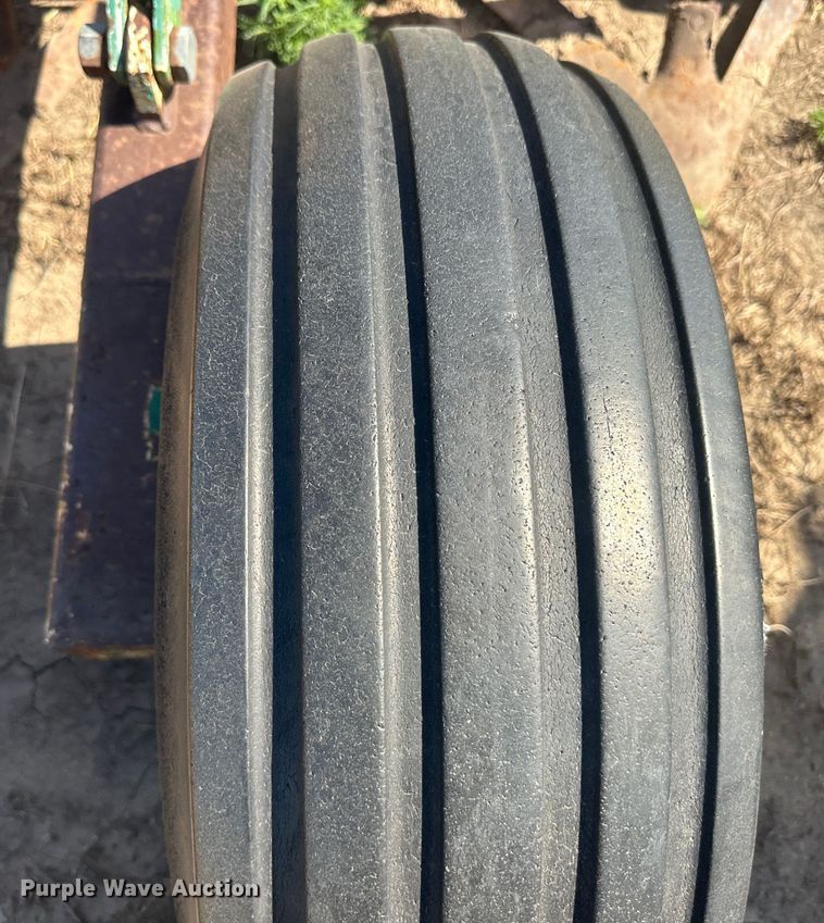 image for item NM9313 Row crop cultivator