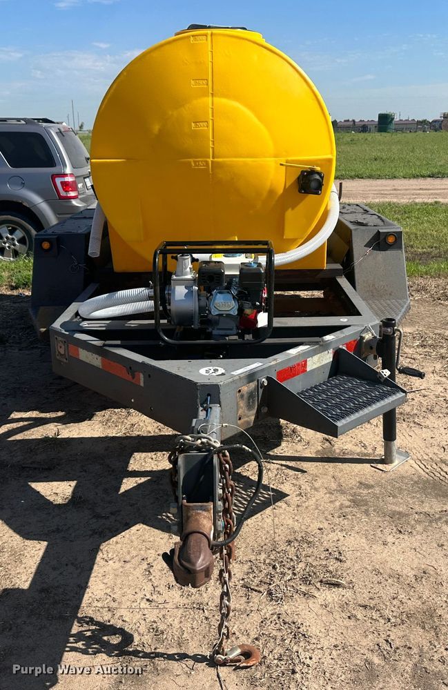 image for item NM9316 Nurse tank trailer