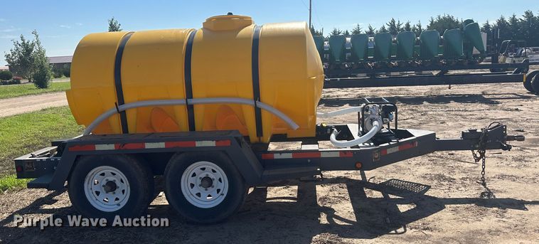 image for item NM9316 Nurse tank trailer