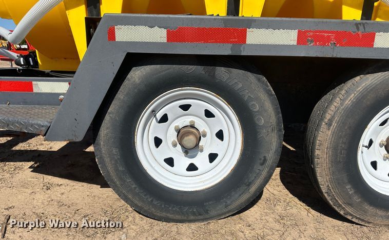 image for item NM9316 Nurse tank trailer