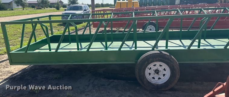 image for item NM9320 Six Star  hay bale feeder