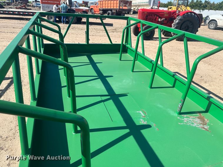 image for item NM9320 Six Star  hay bale feeder