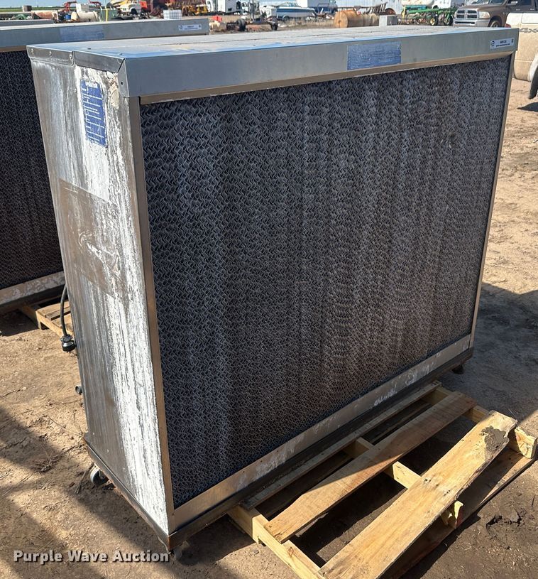 image for item NM9326 PolarCool  fan